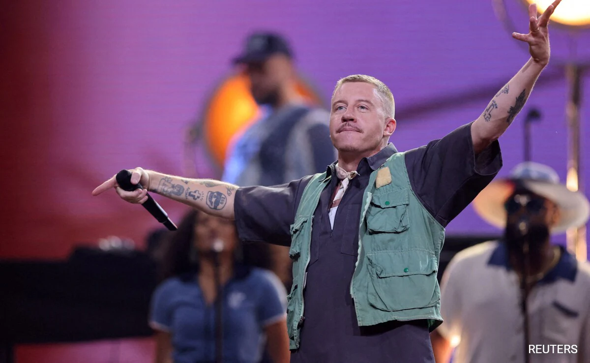 Macklemore has decided to cancel his show in Dubai