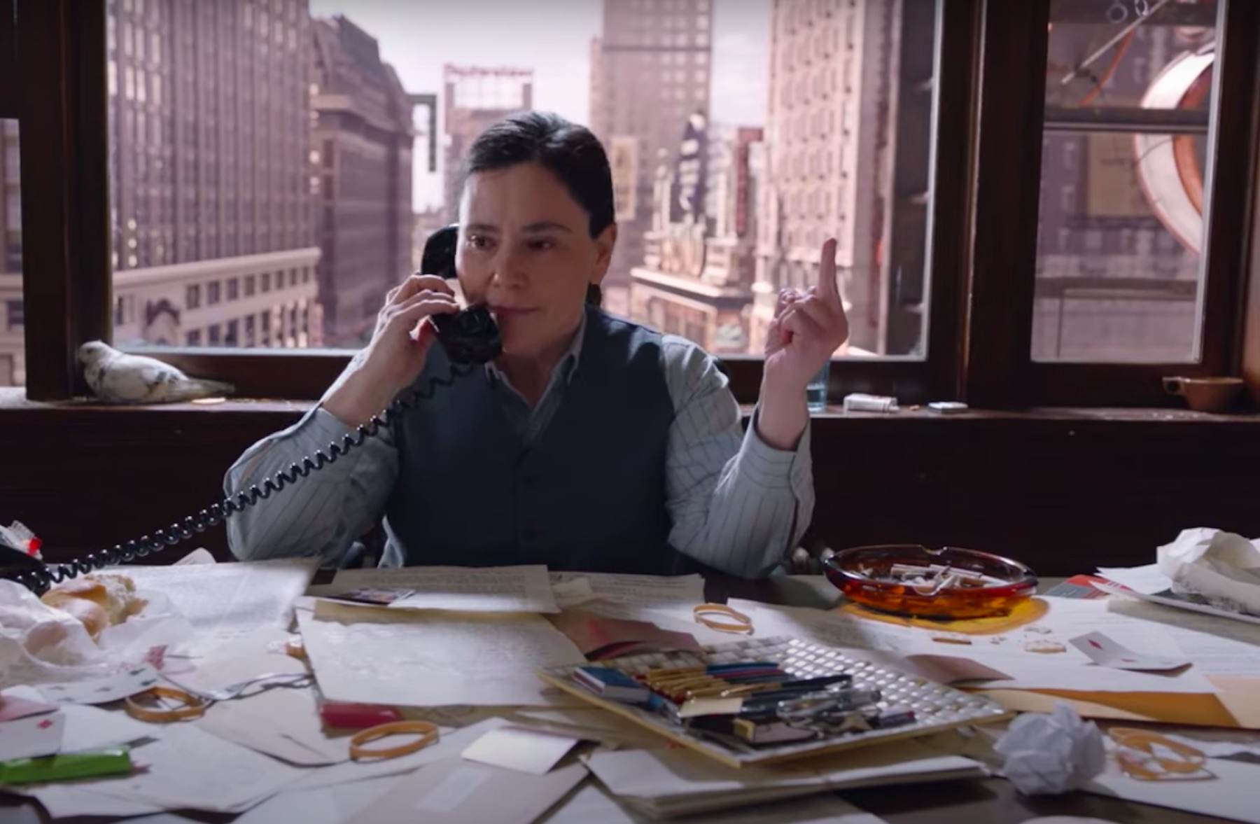 ‘Mrs. Maisel’ Returns: Susie Rebuilds Her Business in New Teaser