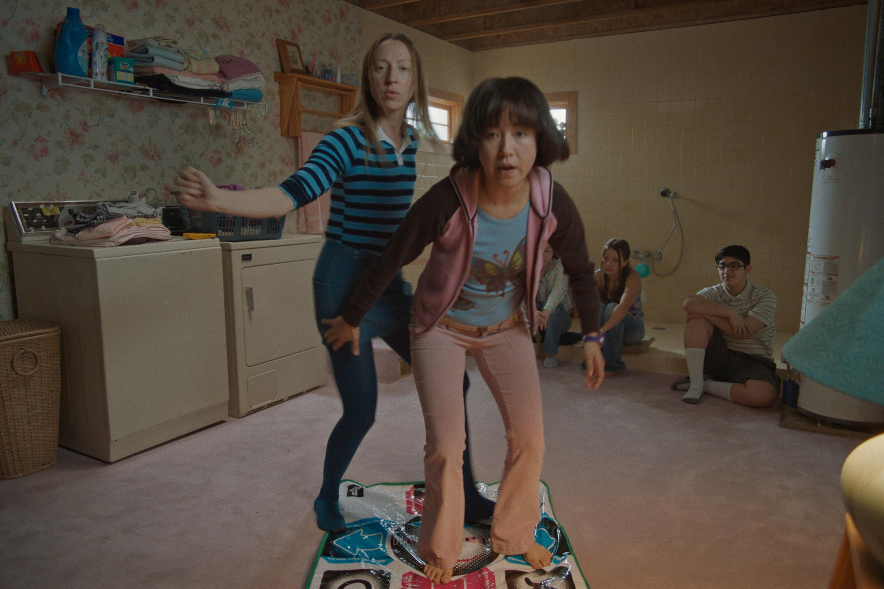 Farewell to ‘Pen15,’ the Weirdest, Sweetest, Saddest, Funniest Show About the Growing Pains of Middle School