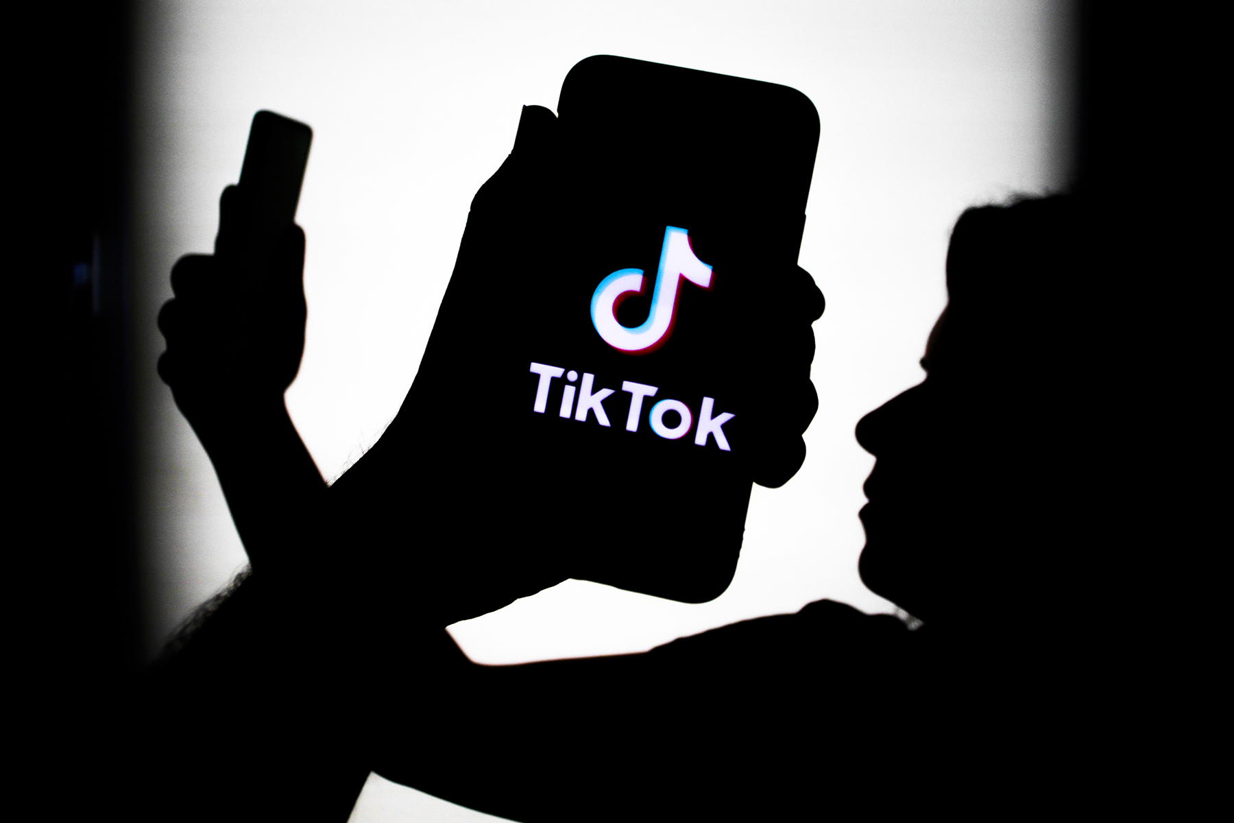 Your 2022 Resolution: Stop Falling for Made-Up TikTok Moral Panics
