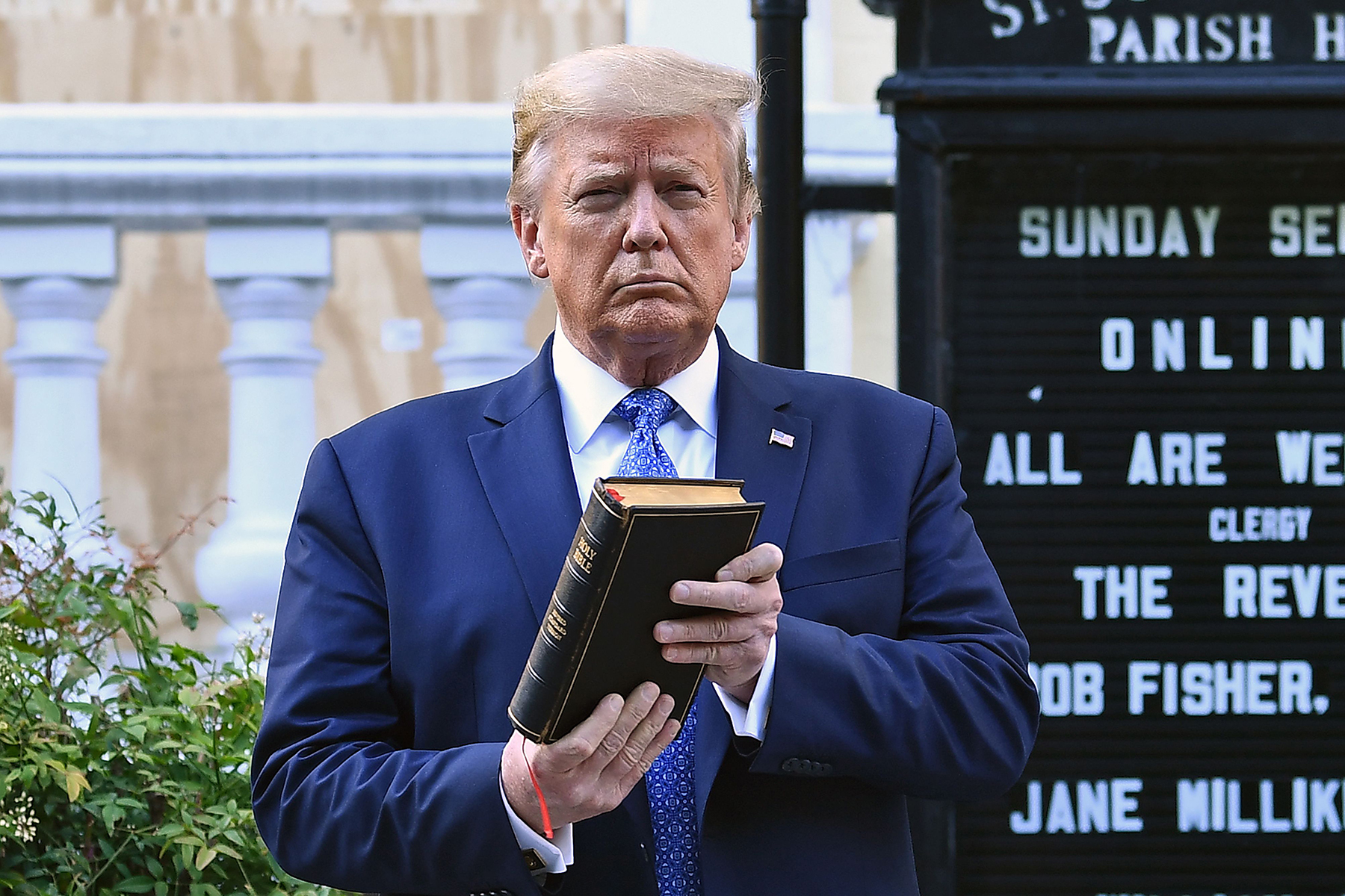 Trump Ordered Staff to ‘Bust Some Heads’ of Black Lives Matter Protesters Prior to Church Photo Op: Book