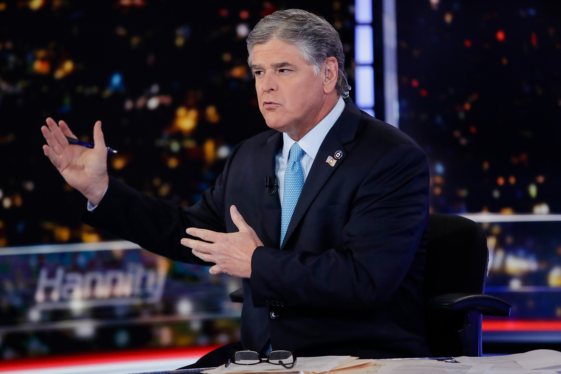 The Jan. 6 Committee Wants Sean Hannity to Answer for His Texts With Meadows, Talks With Trump