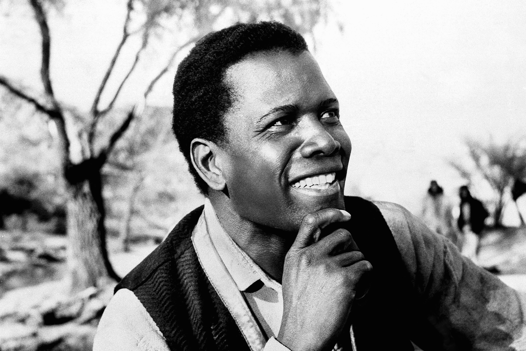 Sidney Poitier, Oscar-Winning Actor and Activist Who Made History, Dead at 94